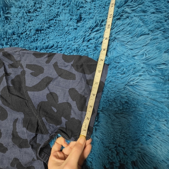 Common People Navy Blue Floral Men's Shirt Size Small - Picture 5 of 7